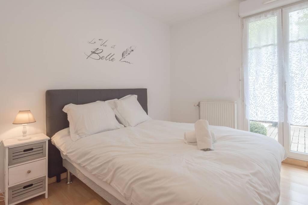 Garden Apartment Next To Disneyland Bussy-Saint-Georges Eksteriør bilde