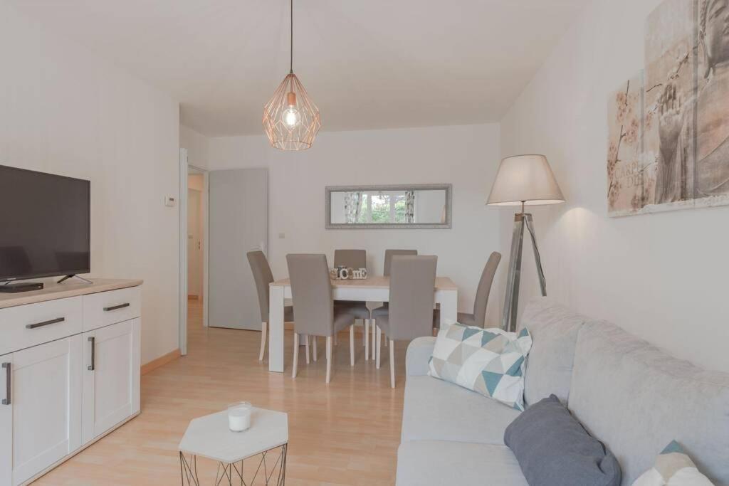 Garden Apartment Next To Disneyland Bussy-Saint-Georges Eksteriør bilde